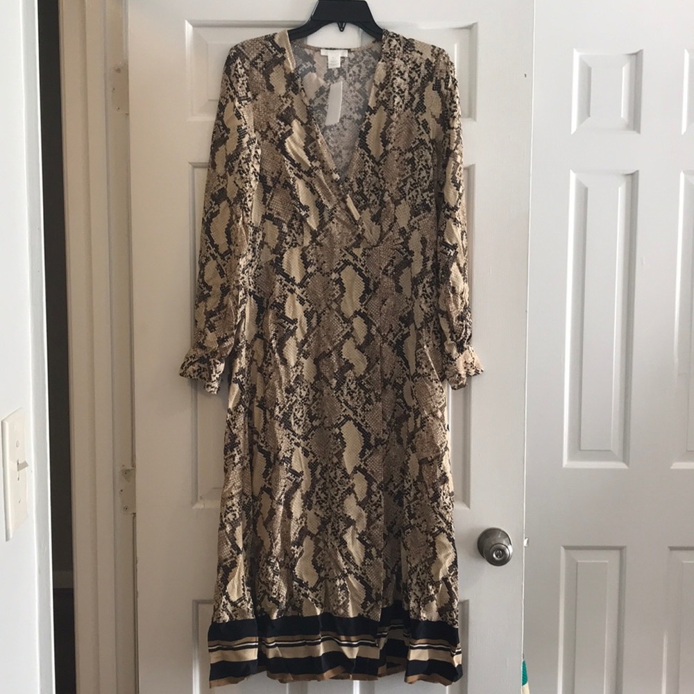 NWT H&M Faux Wrap Dress